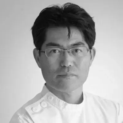 Dr. Minoru Arakaki